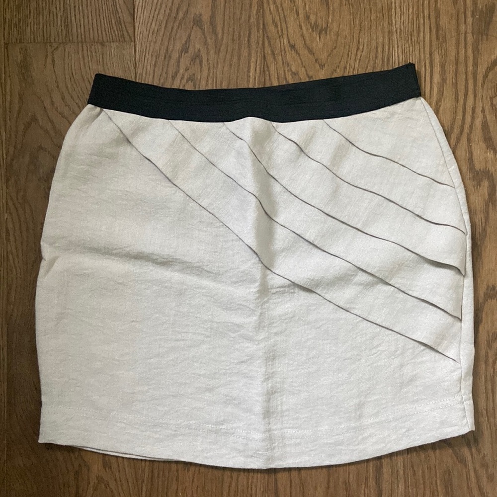 Pleated Grey Mini Skirt F21 Love sizeS/P